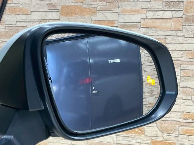 トヨタ アルファードの画像8