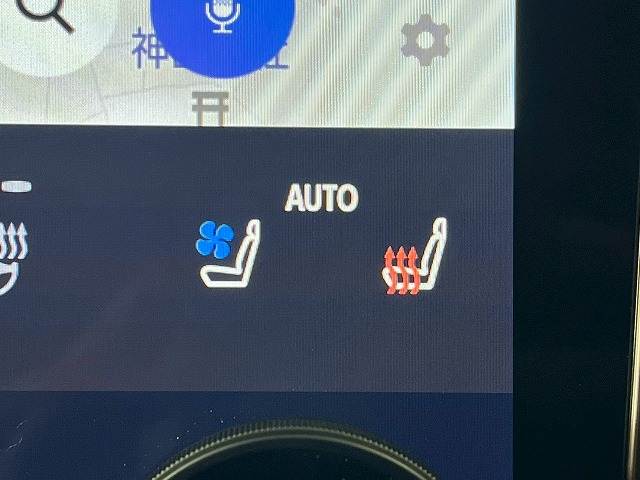 トヨタ アルファードの画像9