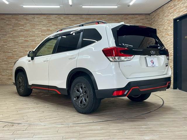 スバル フォレスターの画像17