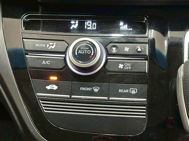 ホンダ フリードハイブリッドの画像11