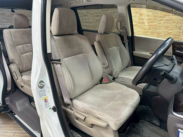 オデッセイ 4WDG EX 内装他