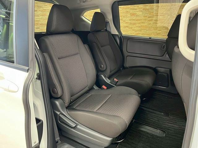 フリードハイブリッドHYBRID G Honda SENSING 内装他