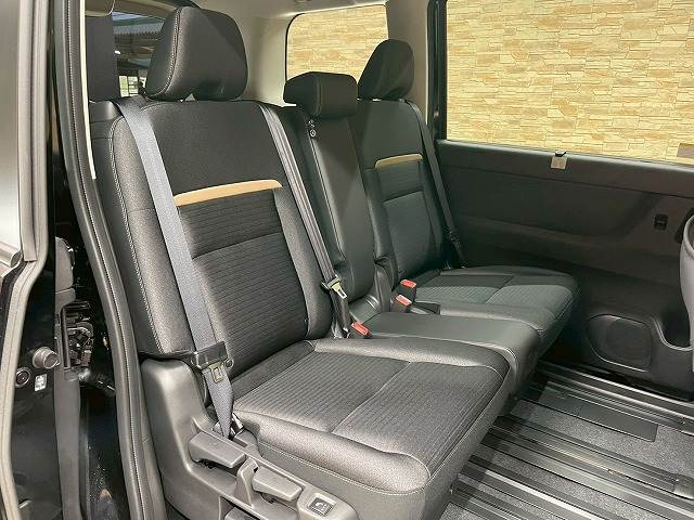 セレナハイウェイスターV 内装他