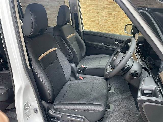 セレナハイウェイスターV 内装他