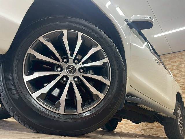 トヨタ ランドクルーザープラドの画像19