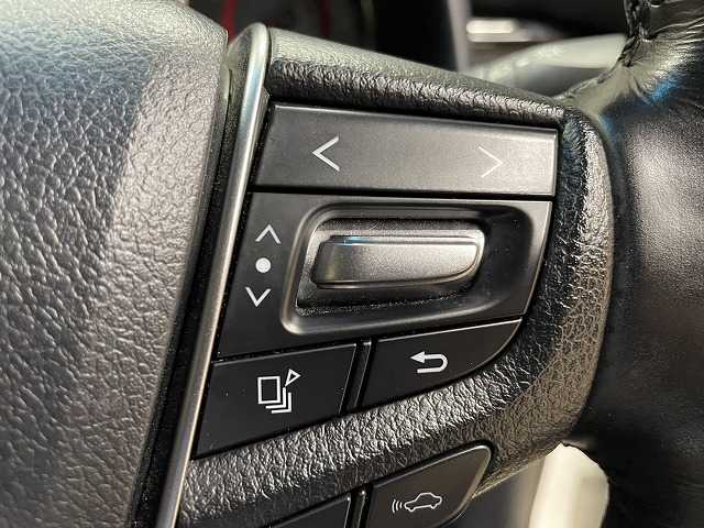 トヨタ アルファードの画像7