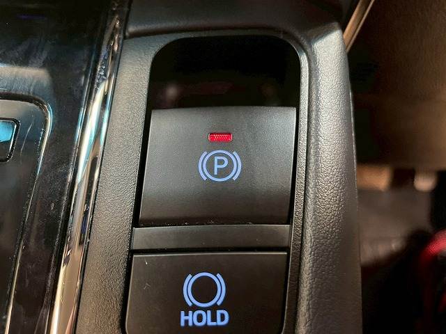 トヨタ アルファードの画像8