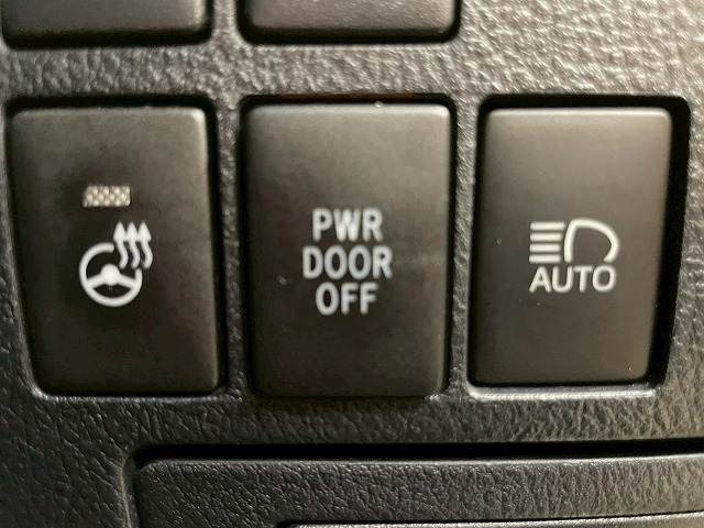 トヨタ アルファードの画像10