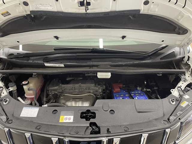 トヨタ アルファードの画像18