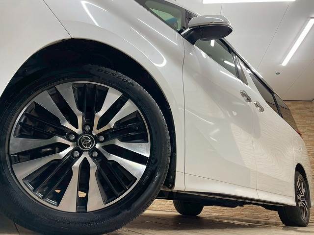 トヨタ アルファードの画像19