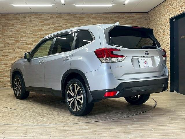 スバル フォレスターの画像17