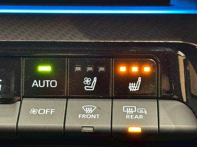 トヨタ プリウスの画像9