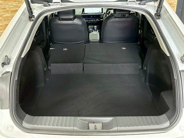 トヨタ プリウスの画像13