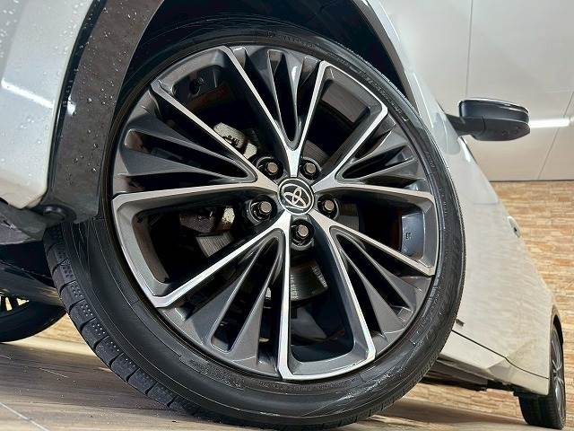 トヨタ プリウスの画像19