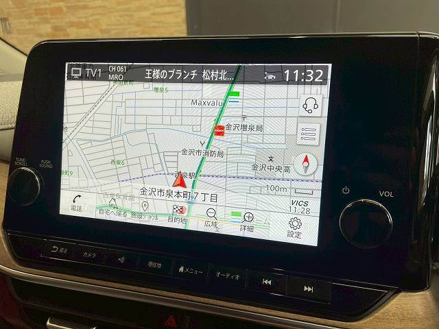 ノートオーラG FOUR leather edition 内装他