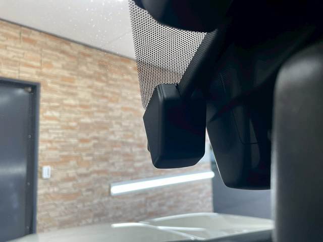 スバル フォレスターの画像12