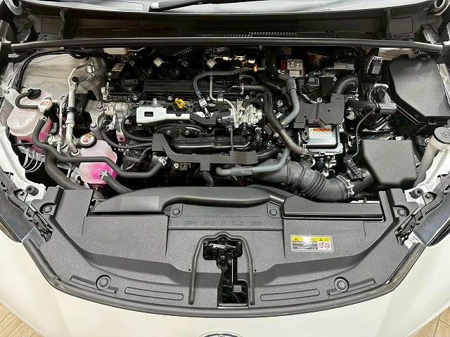 トヨタ プリウスの画像18