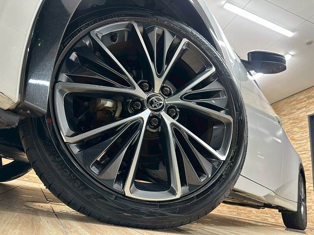 トヨタ プリウスの画像19