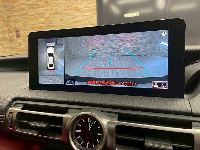 ISIS300 “F SPORT” 内装他