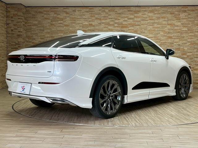 トヨタ クラウンクロスオーバーの画像16