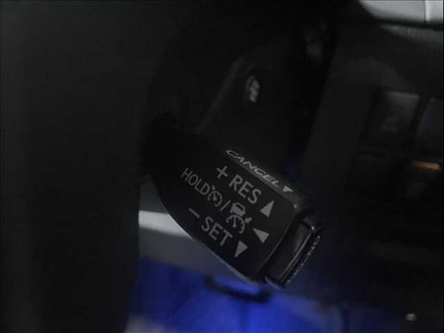 トヨタ ヴェルファイアハイブリッドの画像11