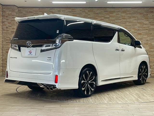 トヨタ ヴェルファイアハイブリッドの画像16