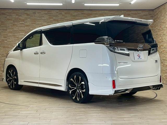 トヨタ ヴェルファイアハイブリッドの画像17