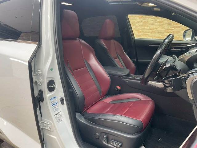 NXNX300h “F SPORT” 内装他