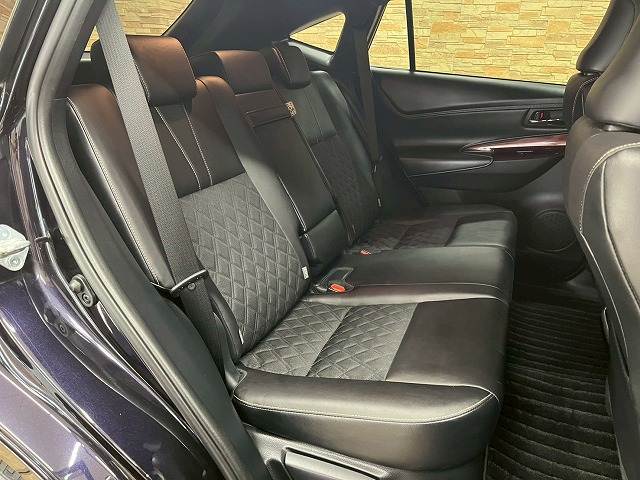 ハリアーPREMIUM 内装他