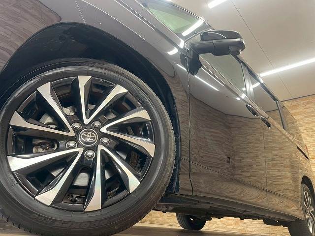 トヨタ ノアハイブリッドの画像19