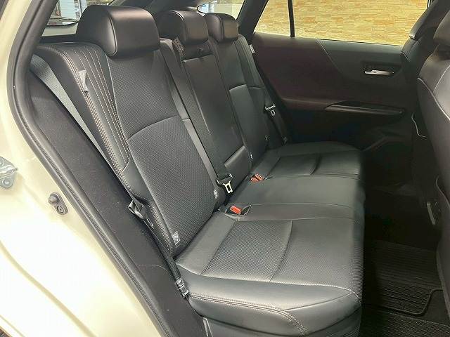 ハリアーハイブリッドZ “Leather Package” 内装他