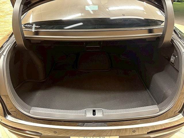 トヨタ クラウンクロスオーバーの画像13