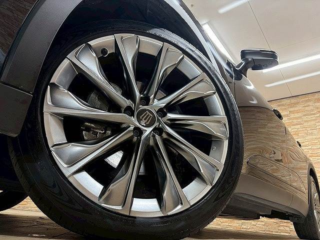 トヨタ クラウンクロスオーバーの画像19