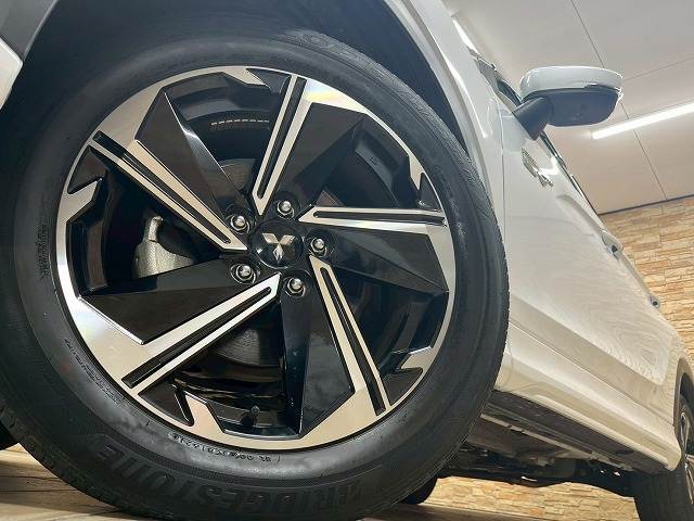 三菱 エクリプスクロスPHEVの画像19