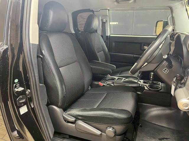 FJクルーザーベースグレード 内装他