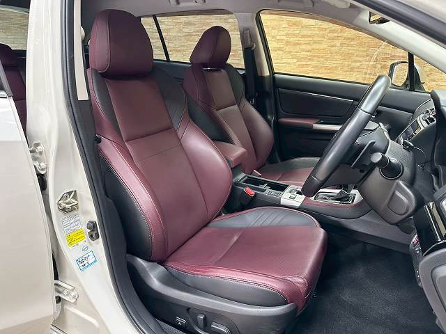 レヴォーグSTI Sport EyeSight 内装他