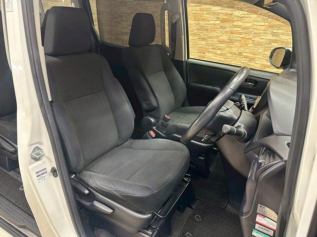 トヨタ ノアの画像5