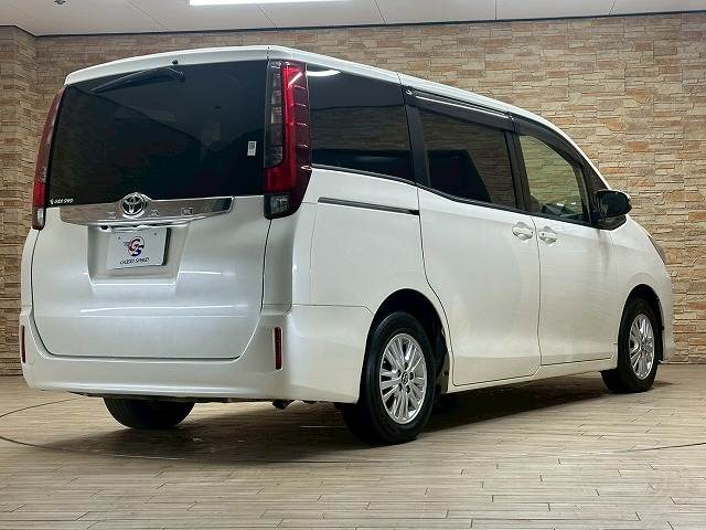 トヨタ ノアの画像17