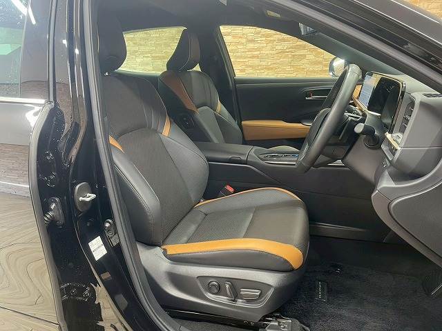 クラウンクロスオーバーRS “Advanced” 内装他