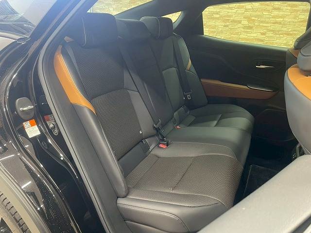 クラウンクロスオーバーRS “Advanced” 内装他