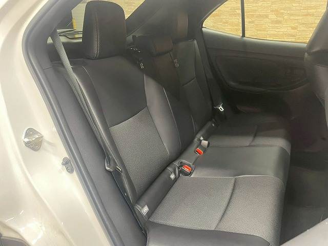 ヤリスクロスHYBRID Z ウルバーノ 内装他