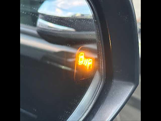 トヨタ ヴェルファイアの画像10