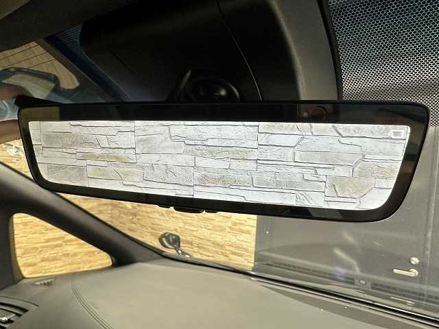 トヨタ ヴェルファイアの画像12