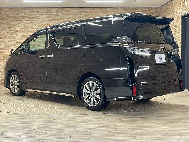 トヨタ ヴェルファイアの画像17