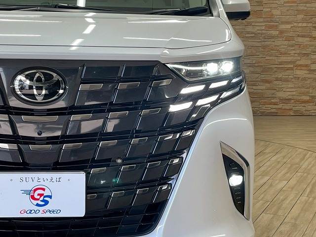 トヨタ アルファードハイブリッドの画像20