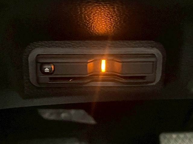 ホンダ ヴェゼルハイブリッドの画像12