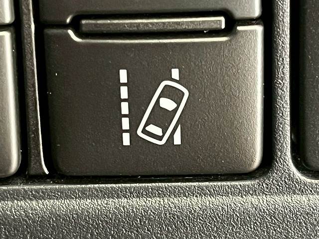 トヨタ ノアハイブリッドの画像9