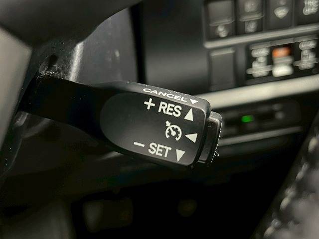 トヨタ ノアハイブリッドの画像12