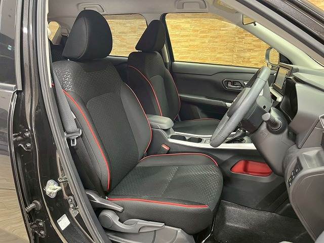 ライズハイブリッド Z 内装他