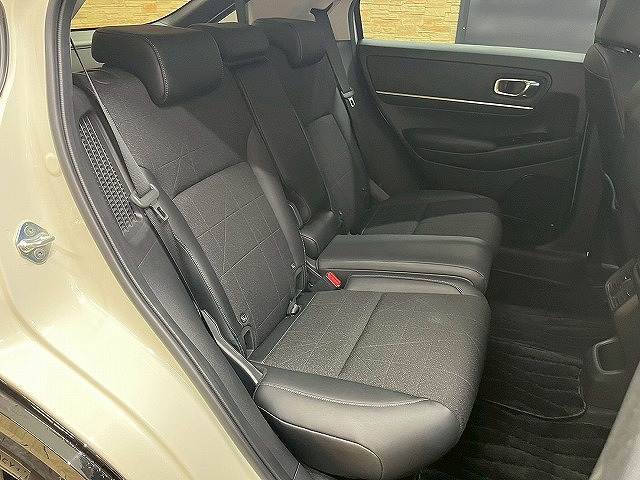 ヴェゼルハイブリッドe_HEV Z 内装他